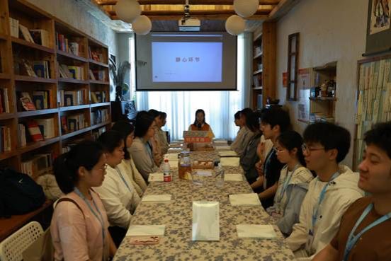 05a2df1357bb0acb1d092441d7e17256